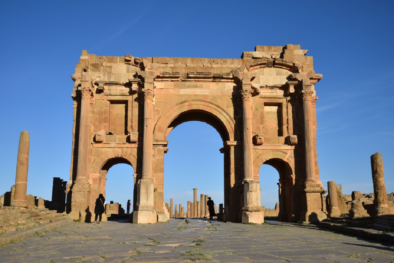 Algeria romana arco trionfo