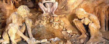 la più antica costruzione al mondo grotta di Theopetra