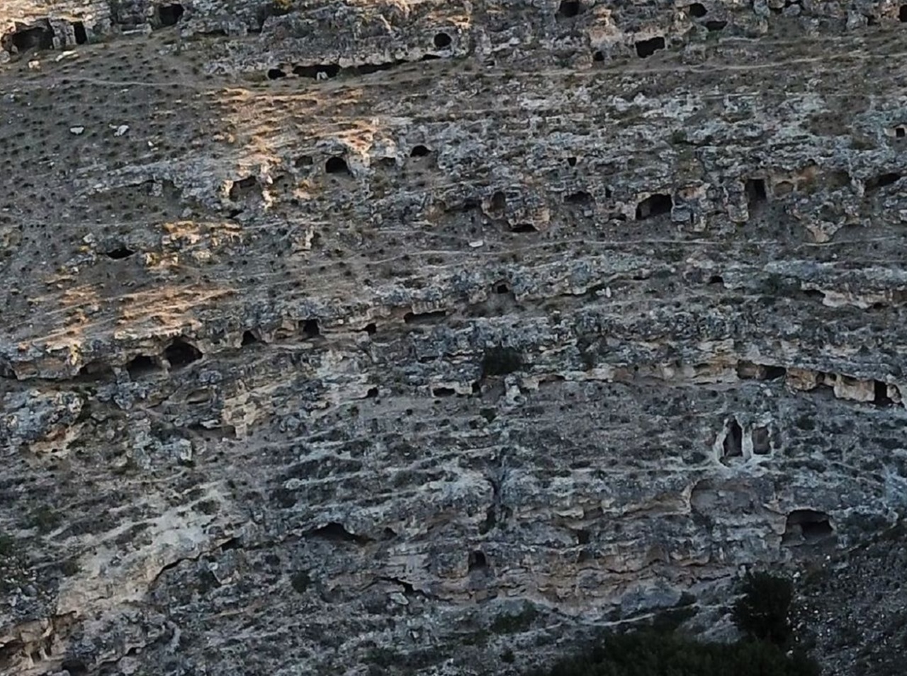 400 tombe canyon
