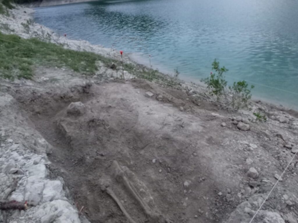 lago del turano scheletri