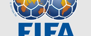 Logo ufficiale della FIFA, nata il 21 maggio 1904