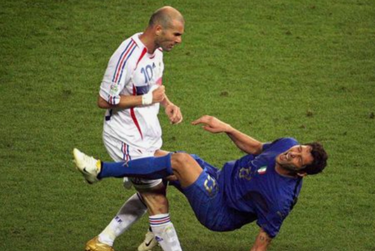 Testata di Zidane a Materazzi durante la finale del 9 luglio 2006