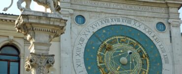Come l'orologio ha rivoluzionato la vita dell'uomo medievale