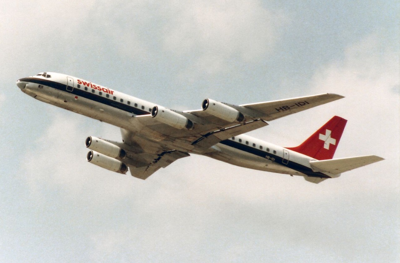 esplorare il mondo aereo Douglas DC-8 nel 1967