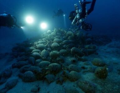 i relitti romani nelle isole Eolie: il cimitero di anfore