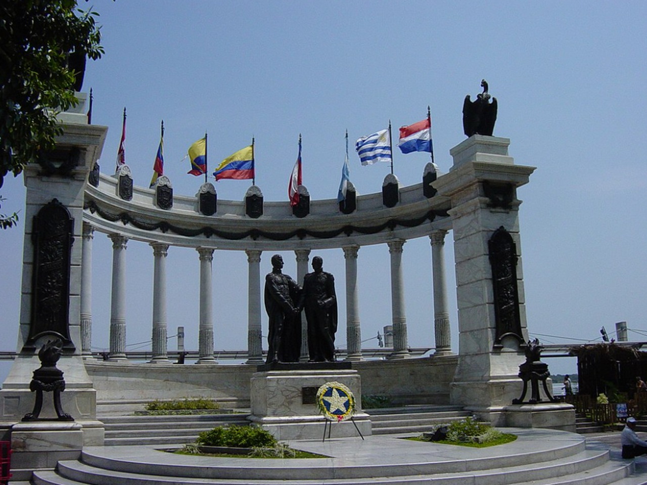 Simón Bolívar monumento ai liberatori