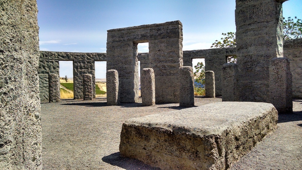 stonehenge pietre