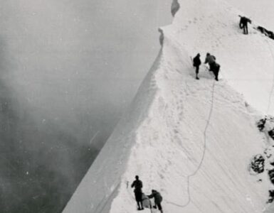 Foto del giorno: uno dei più grandi drammi dell'alpinismo sull'Eiger