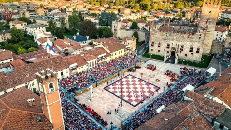 Marostica immagine scacchi umani