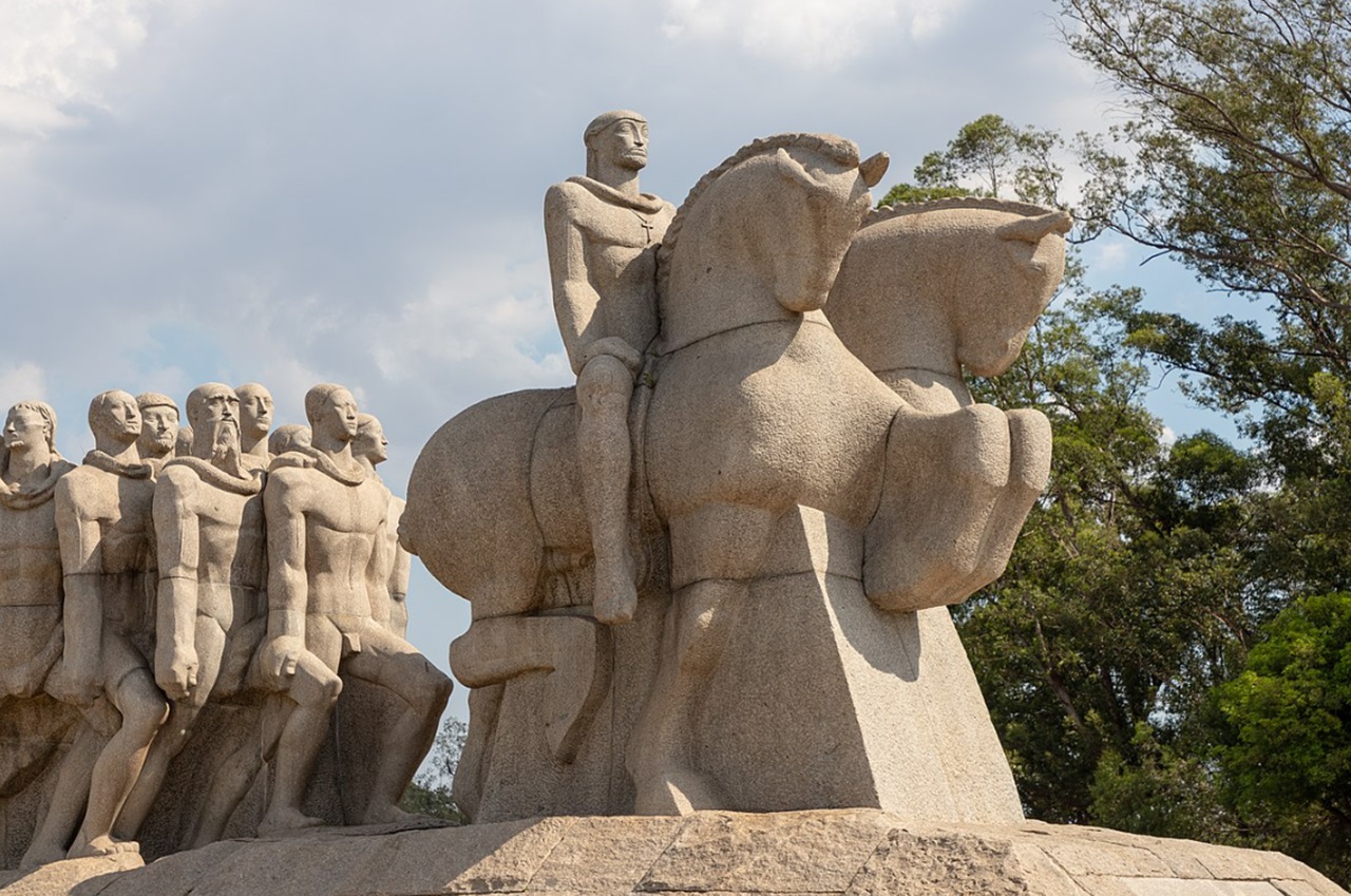 Bandeirantes monumento a San Paolo