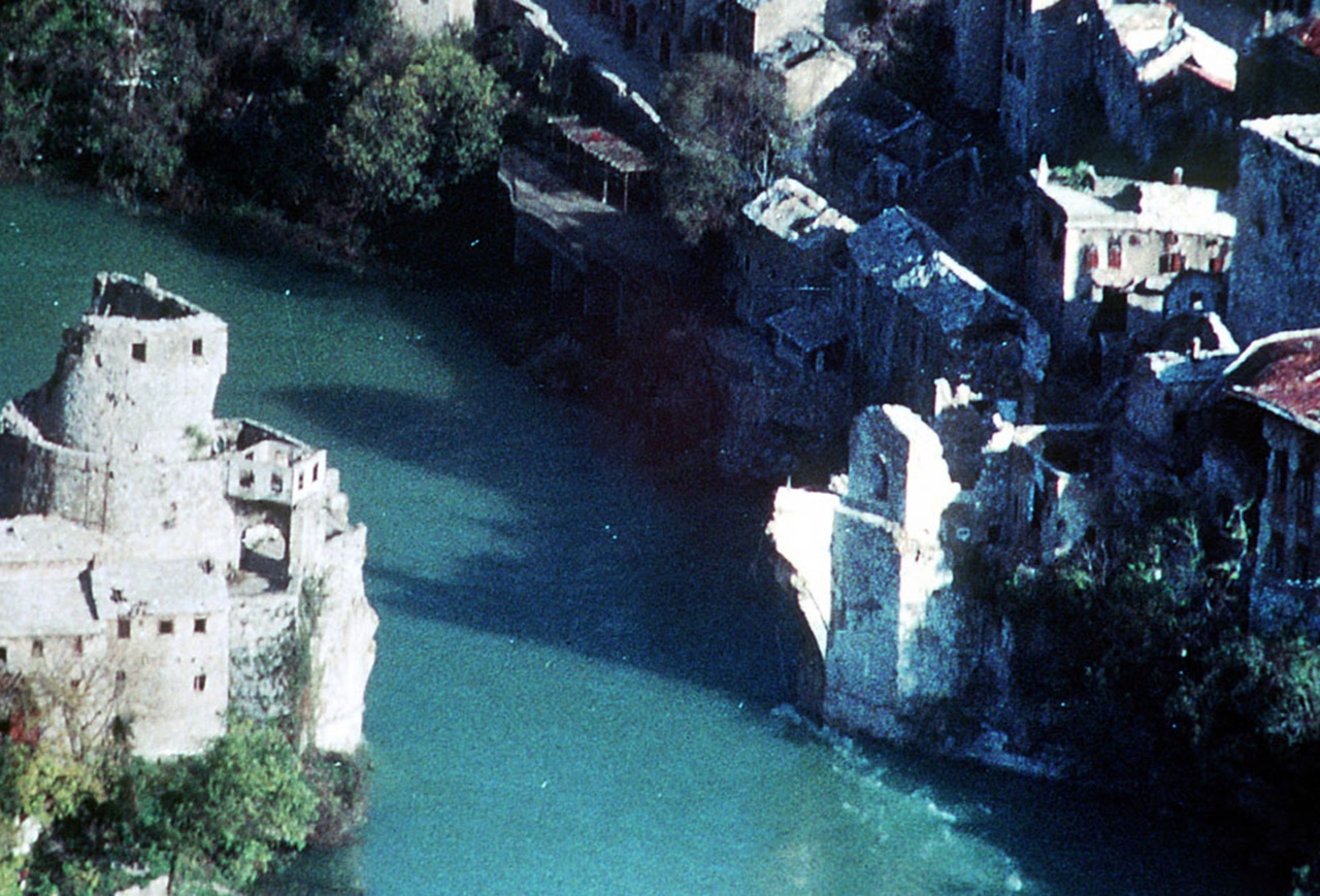 9 novembre Ponte Vecchio Mostar