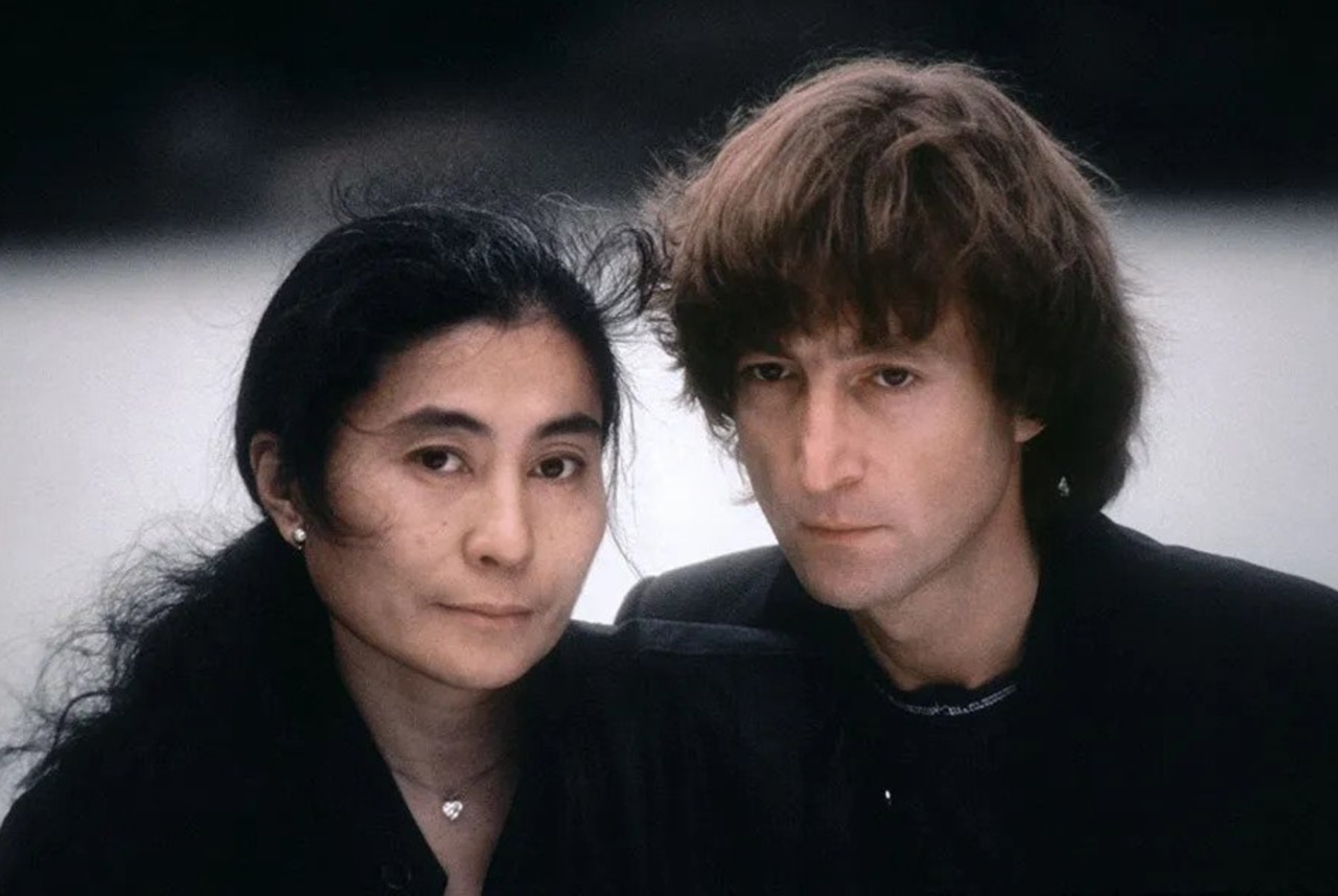 John Lennon foto con Yoko Ono