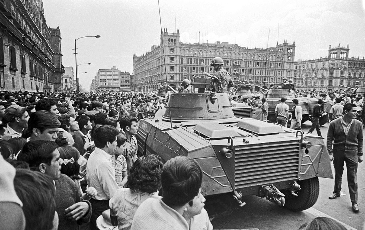 massacro di Tlatelolco carri armati città del Messico 1968