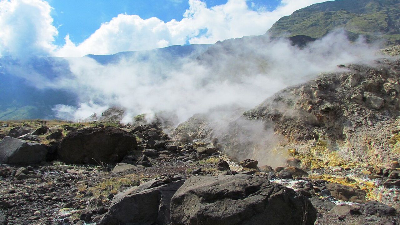 tambora calder