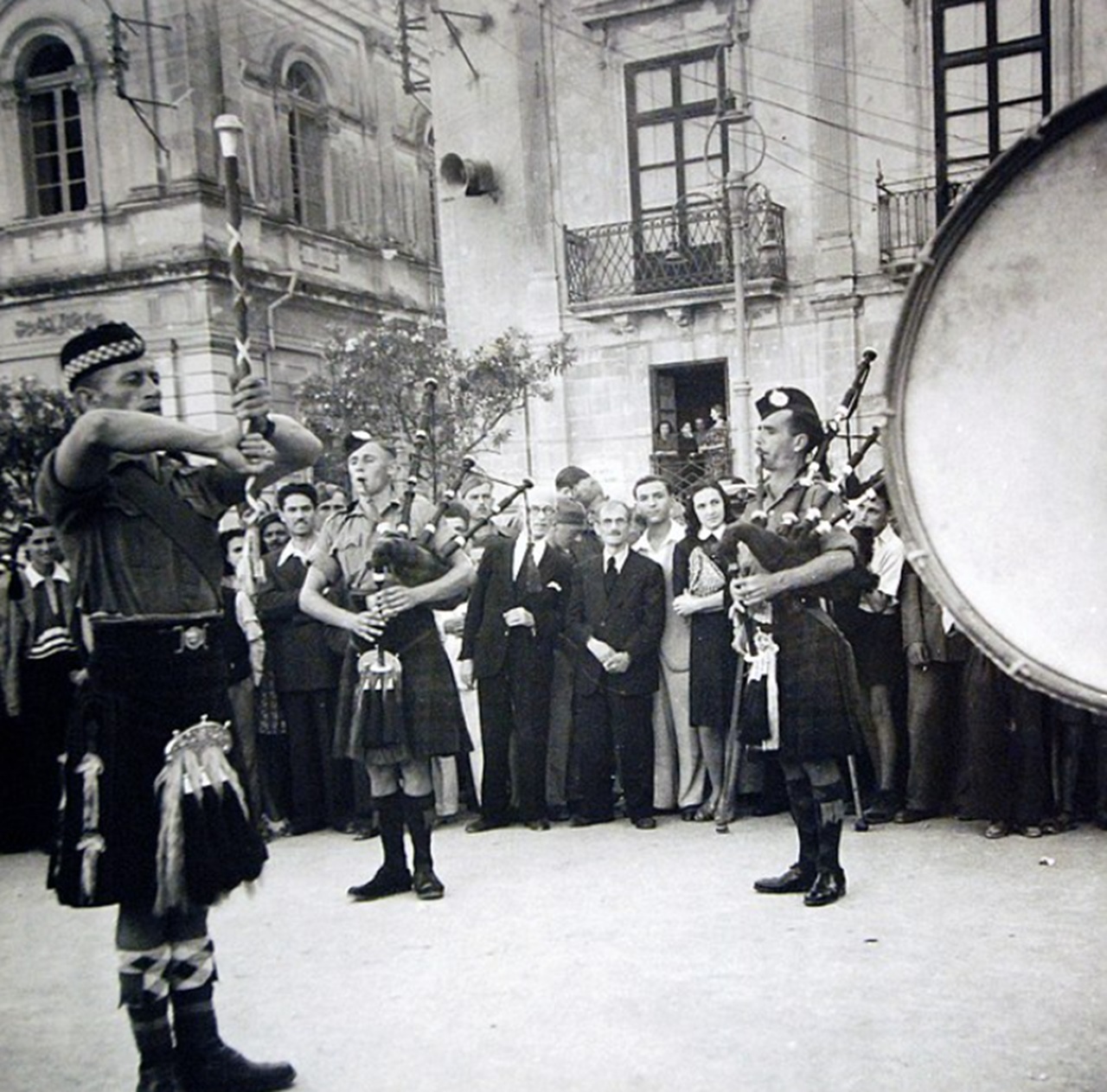 kilt scozzesi a Siracusa, settembre 1943