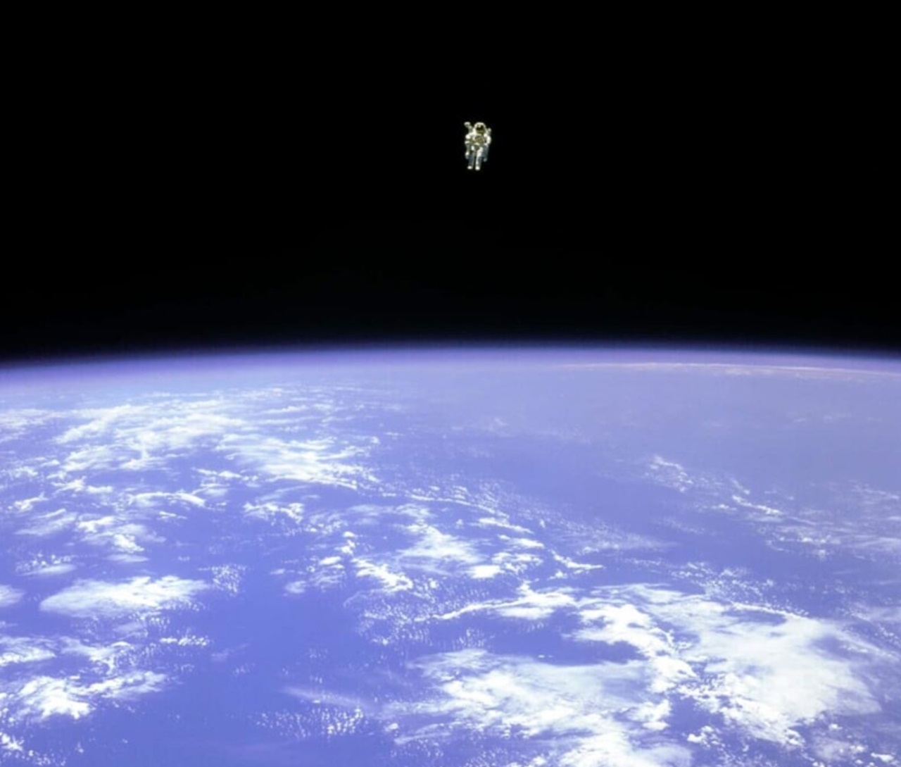 Bruce McCandless II immagine spaziale