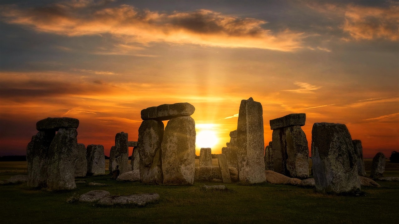 stonehenge siti megalitici