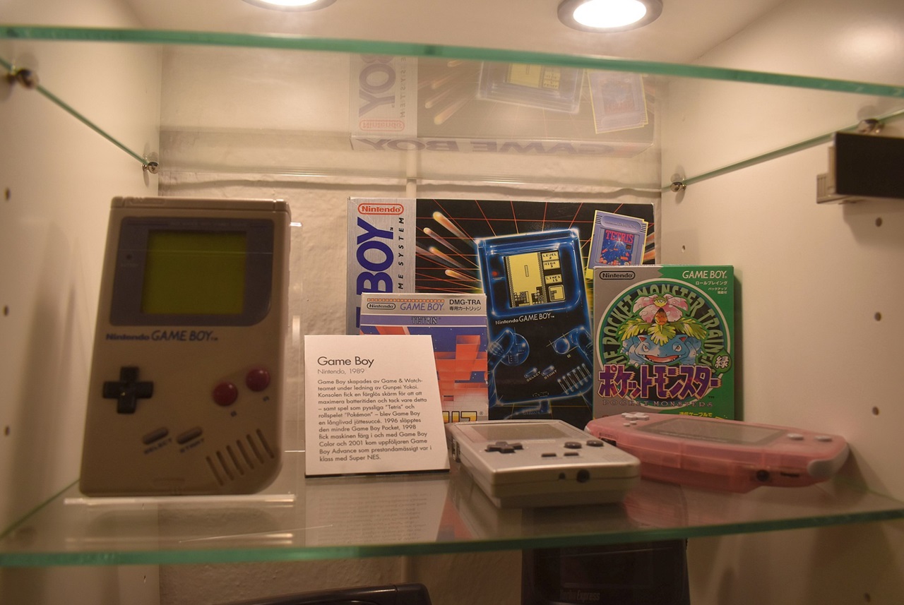 27 febbraio immagine Gameboy e gioco Pokemon