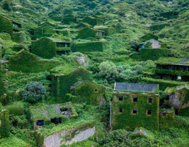 Foto del giorno: Houtouwan, il villaggio reclamato dalla Natura