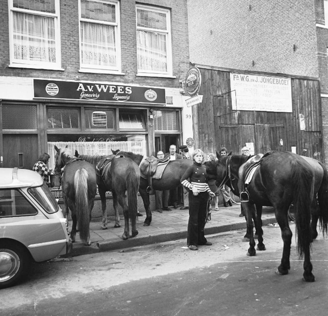 crisi petrolifera cittadini a cavallo ad Amsterdam nel 1973