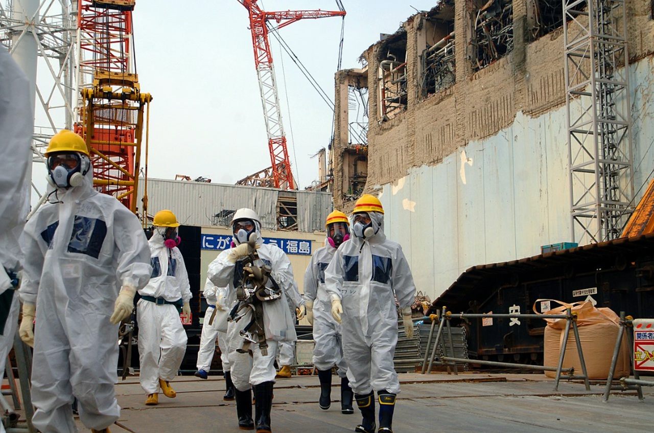 11 marzo operatori bonifica centrale